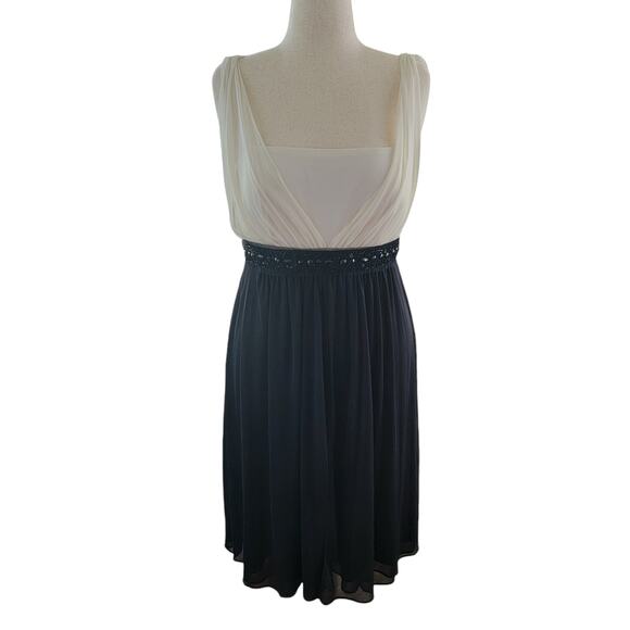 Jessica Howard Dress Ivory Bodice Black Skirt Beaded Trim Empire Waist‎ 14 NWT - Picture 1 of 8